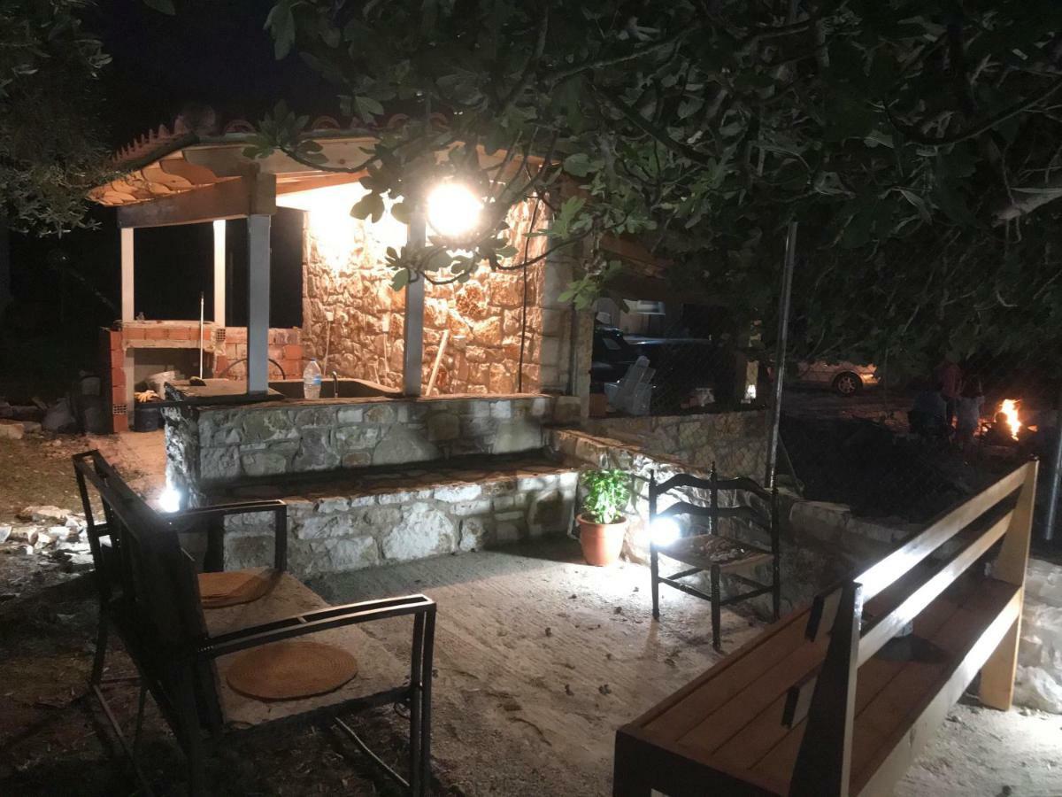 Janakis Garden Livadi Beach Himare Fshat Екстериор снимка